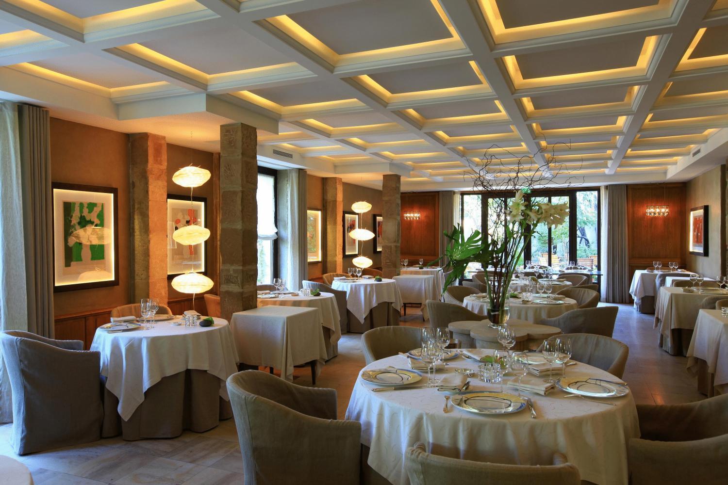 Hotel & Restaurants - Maison Chabran Пон-де-л'Изер Ресторан фото